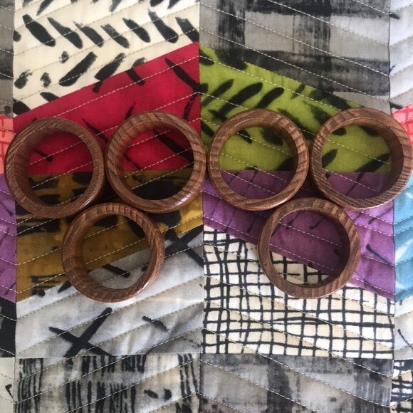 Wood Napkin Rings Set Retro - Picture 4 of 8